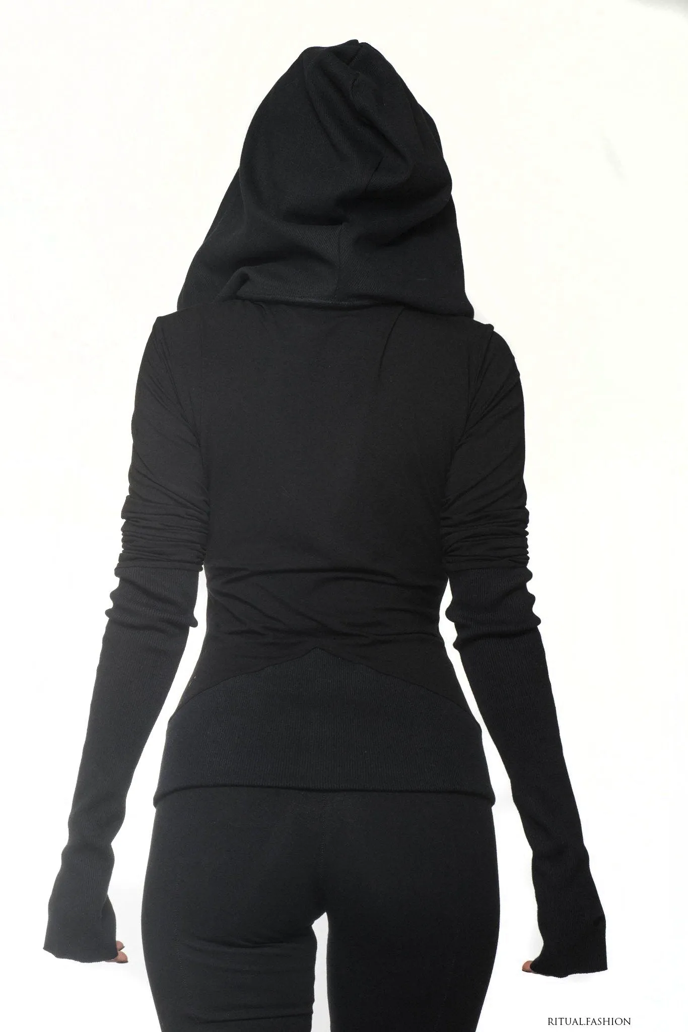 Aramaki Hood