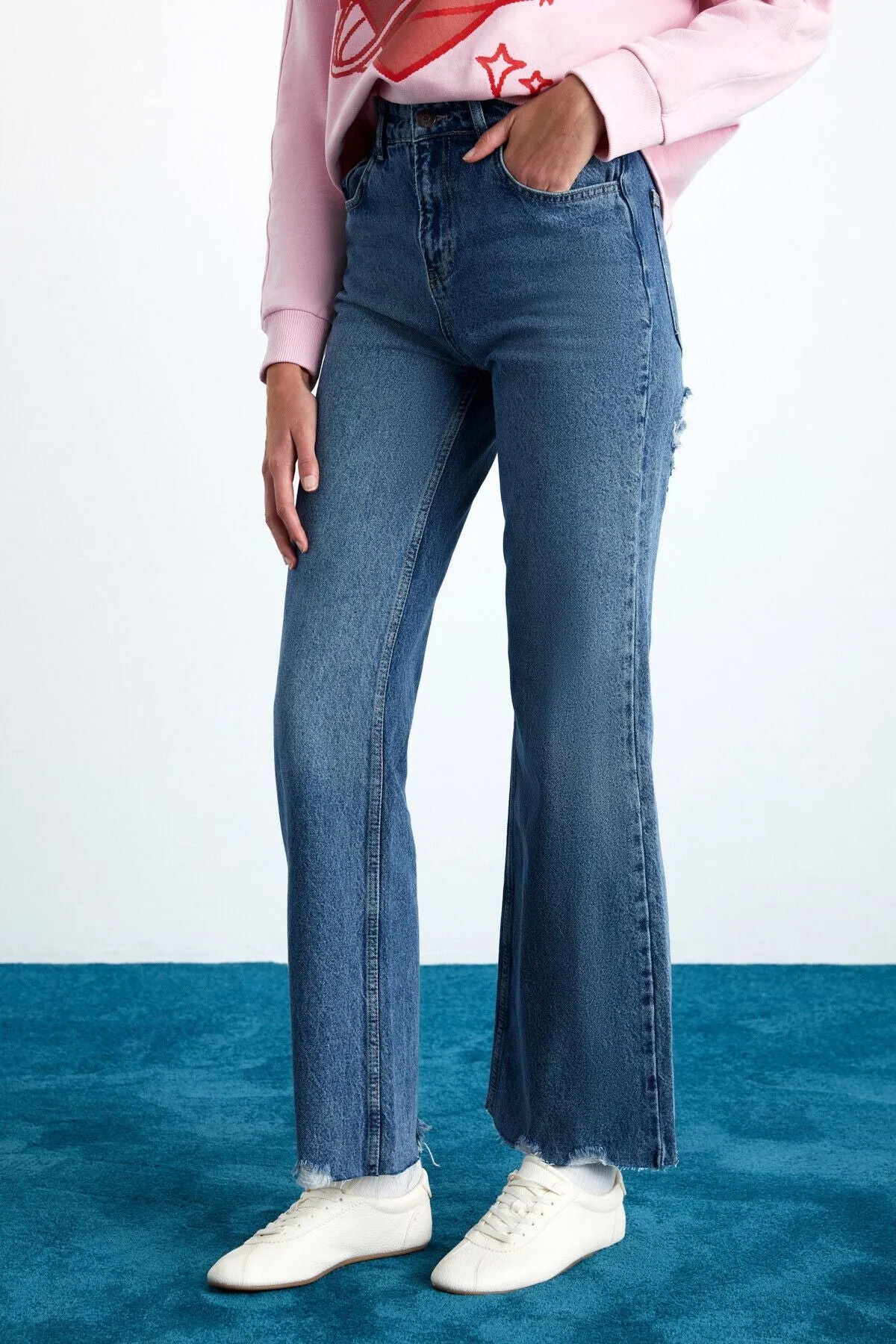 Cochem Women's Blue Jeans